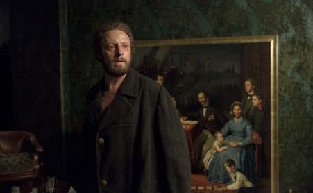 2019-08-11-Babylon Berlin Folge 5 Kardakow in der Wohnung der Sorokina