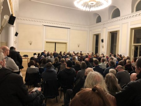 2019-08-19 Grafekiez-Veranstaltung Urbanstraße 21 im Saal