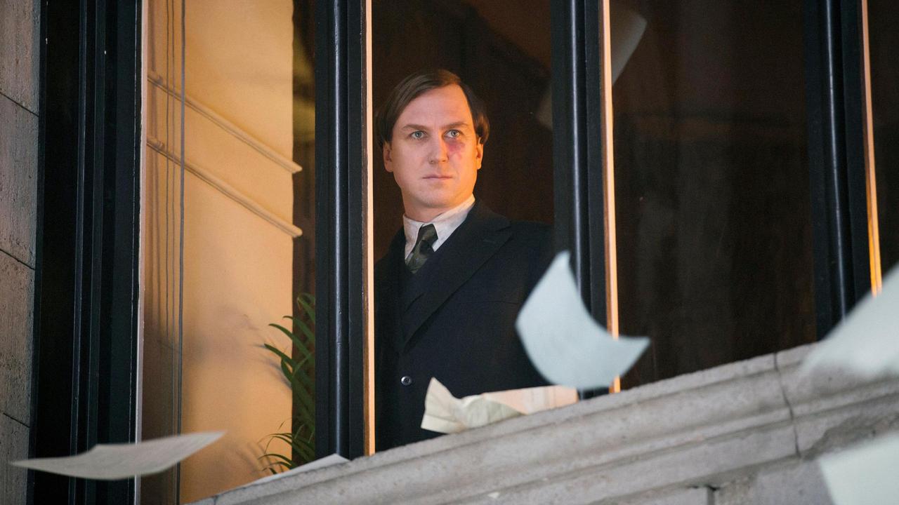 2020-10-10 Babylon Berlin Folge 17 Staffel 3 Folge 1 Foto 8