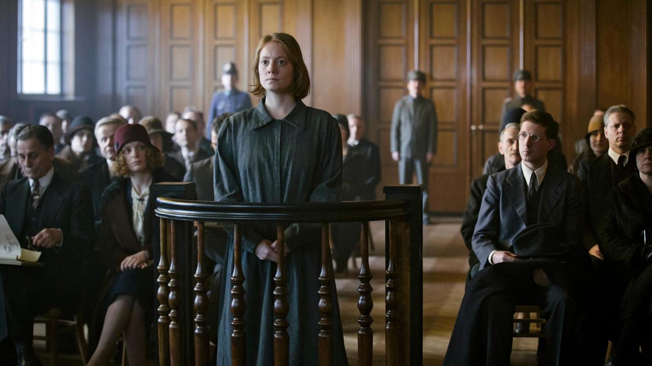 2020-10-15 Babylon Berlin Folge 20 Staffel 3 Folge 4 Foto 02